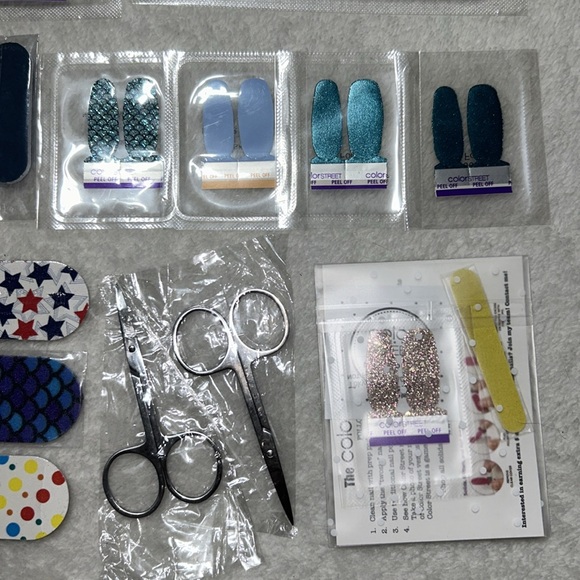 6 Color Street Peel Off Nail packs + accessories Bundle - Picture 5 of 5